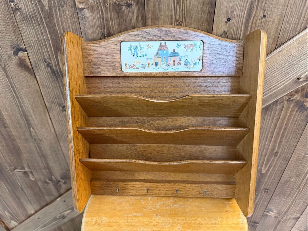 Vintage Good Wood Japan Wooden Wall Mail Organizer Key Holder Farmhouse (9525)